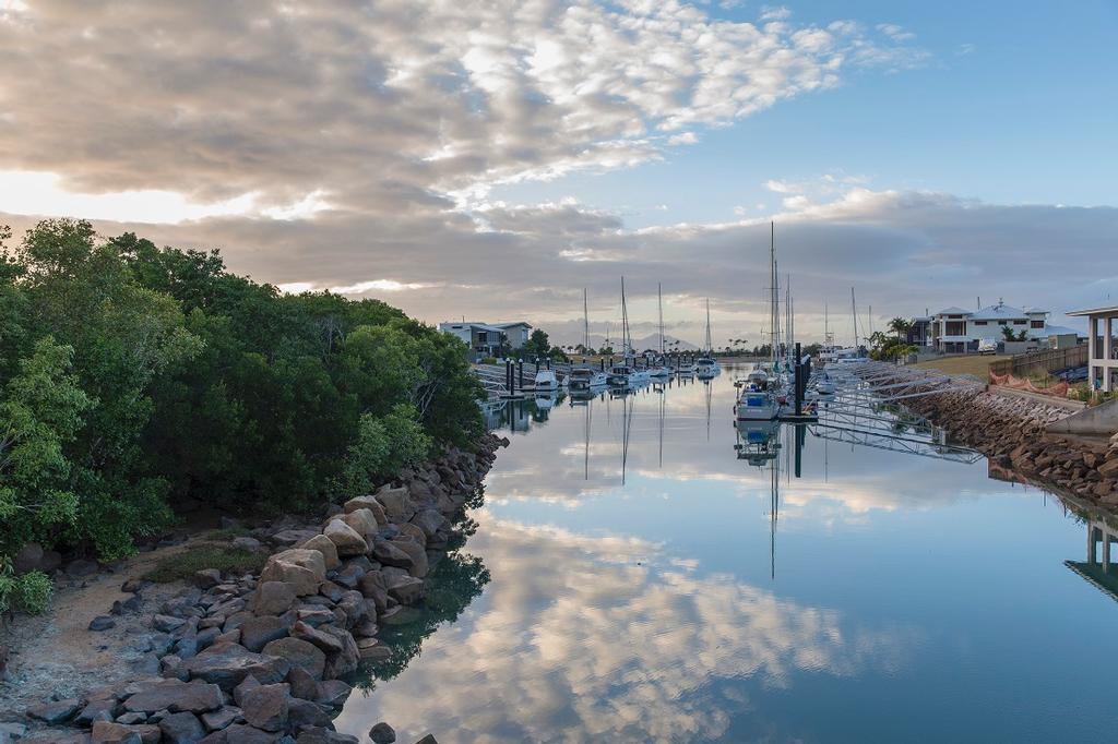 Relaxed atmosphere at Sealink Magentic Island Race Week ©  Andrea Francolini / SMIRW